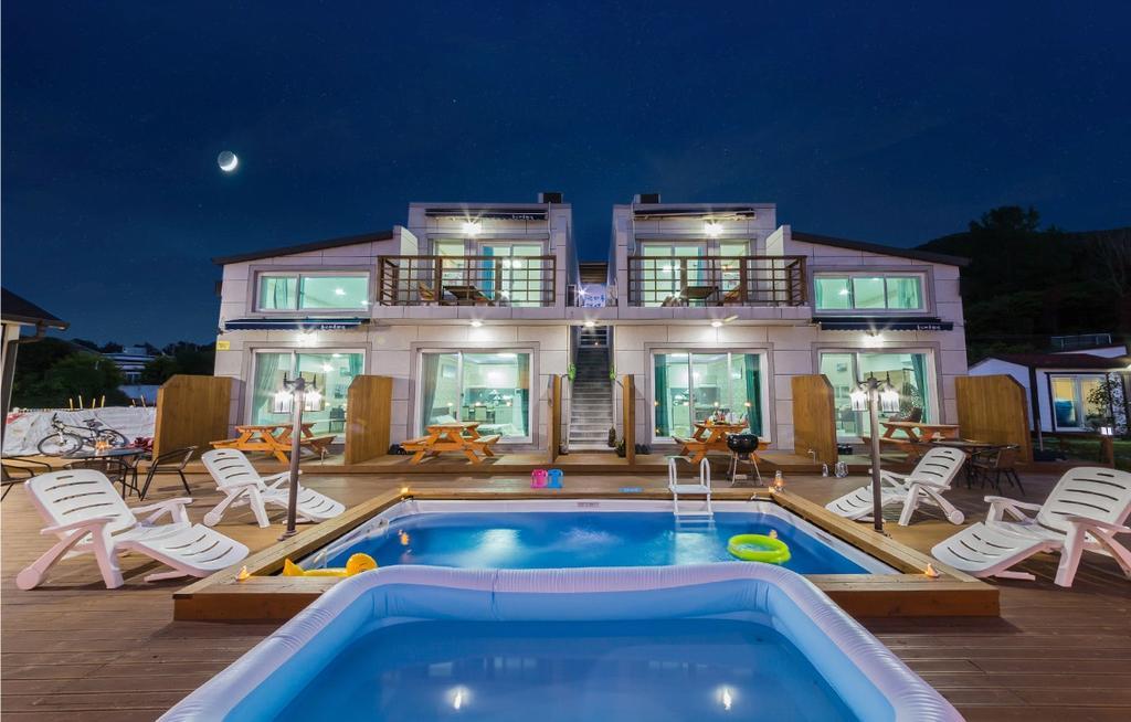 Dolsanmaru Pension Йосу Екстер'єр фото