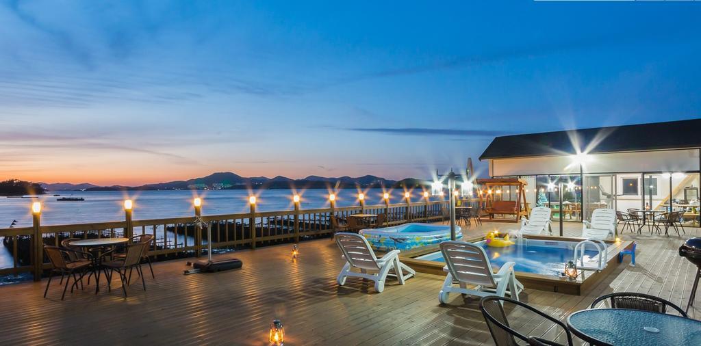 Dolsanmaru Pension Йосу Екстер'єр фото